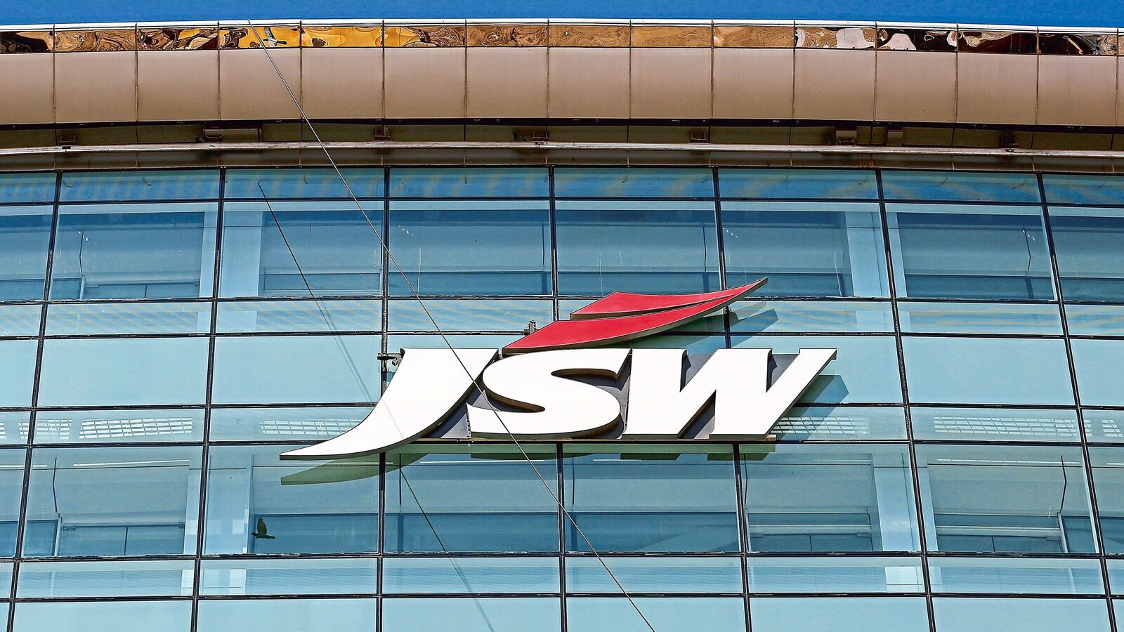 Battery cells represent the future energy source, according to JSW Group's Chairman Featured Image