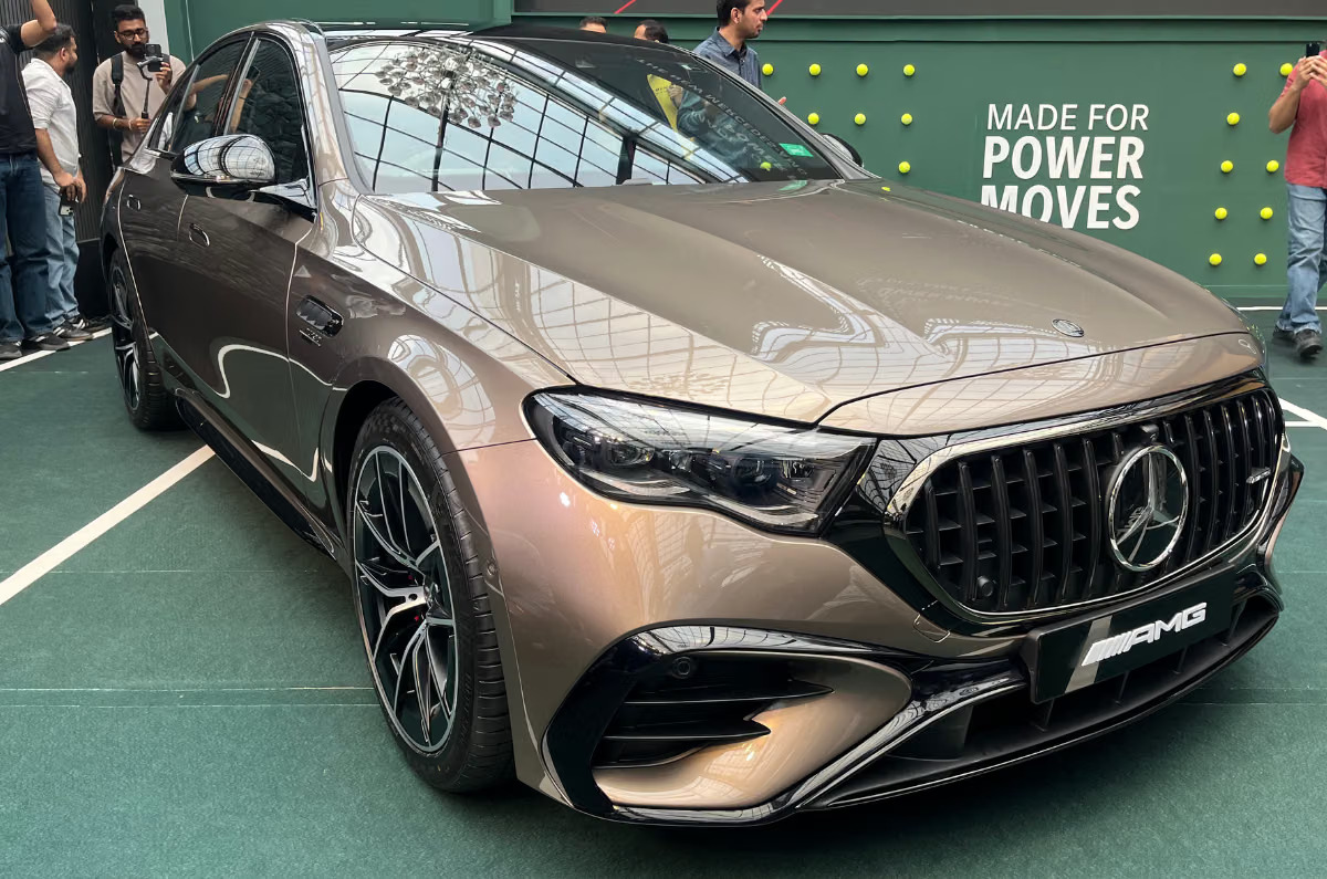 Mercedes-AMG E 53 Plug-in Hybrid 4MATIC+ Revealed in India: Specs, Features & First Look  Featured Image