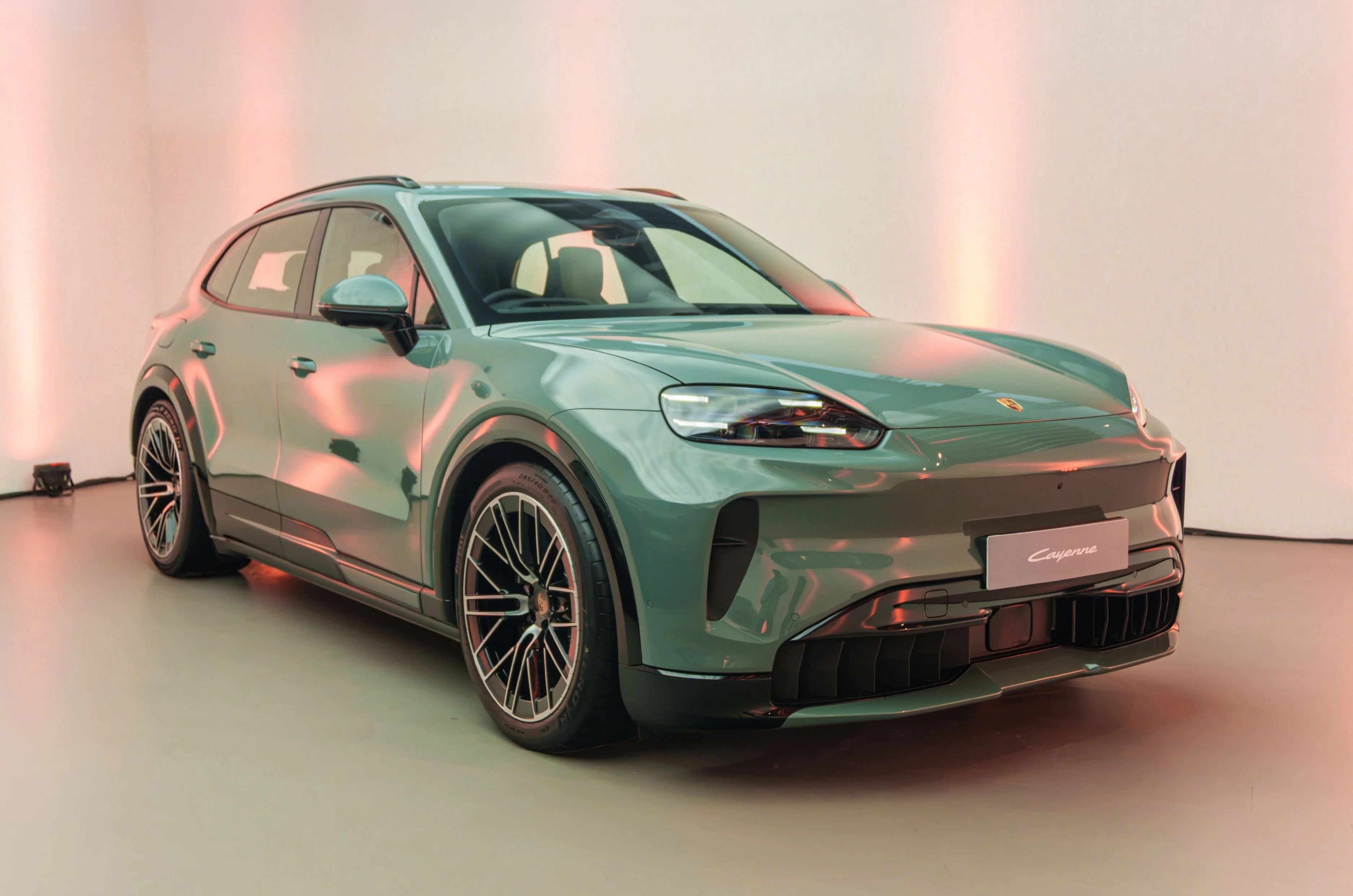 Porsche Cayenne Electric Introduced at Rs 1.77 Crore. Featured Image