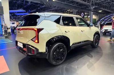 Kia Seltos Hybrid 2026 Unveiled: Paris Motor Show Debut & India Launch Timeline  Featured Image