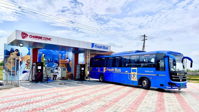 ChargeZone and Fresh Bus are enhancing their collaboration to introduce 400 new electric buses. Featured Image