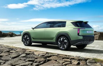 Peaq Electric Car derived from vision 7s