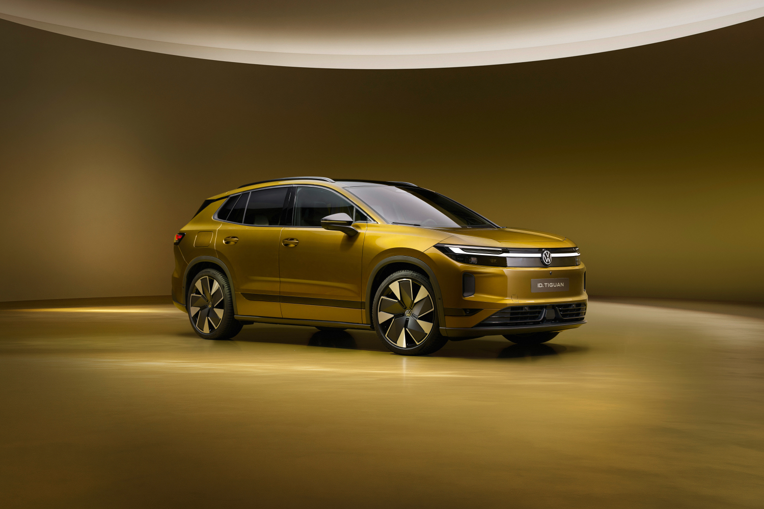 2027 VW ID.Tiguan EV Revealed: Range, Specs & World Premiere 