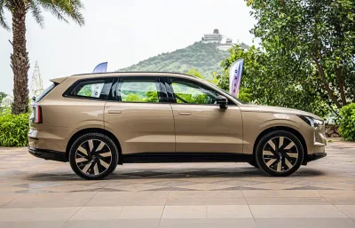 Volvo EX90 vs Kia EV9