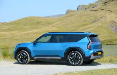 Volvo EX90 vs Kia EV9