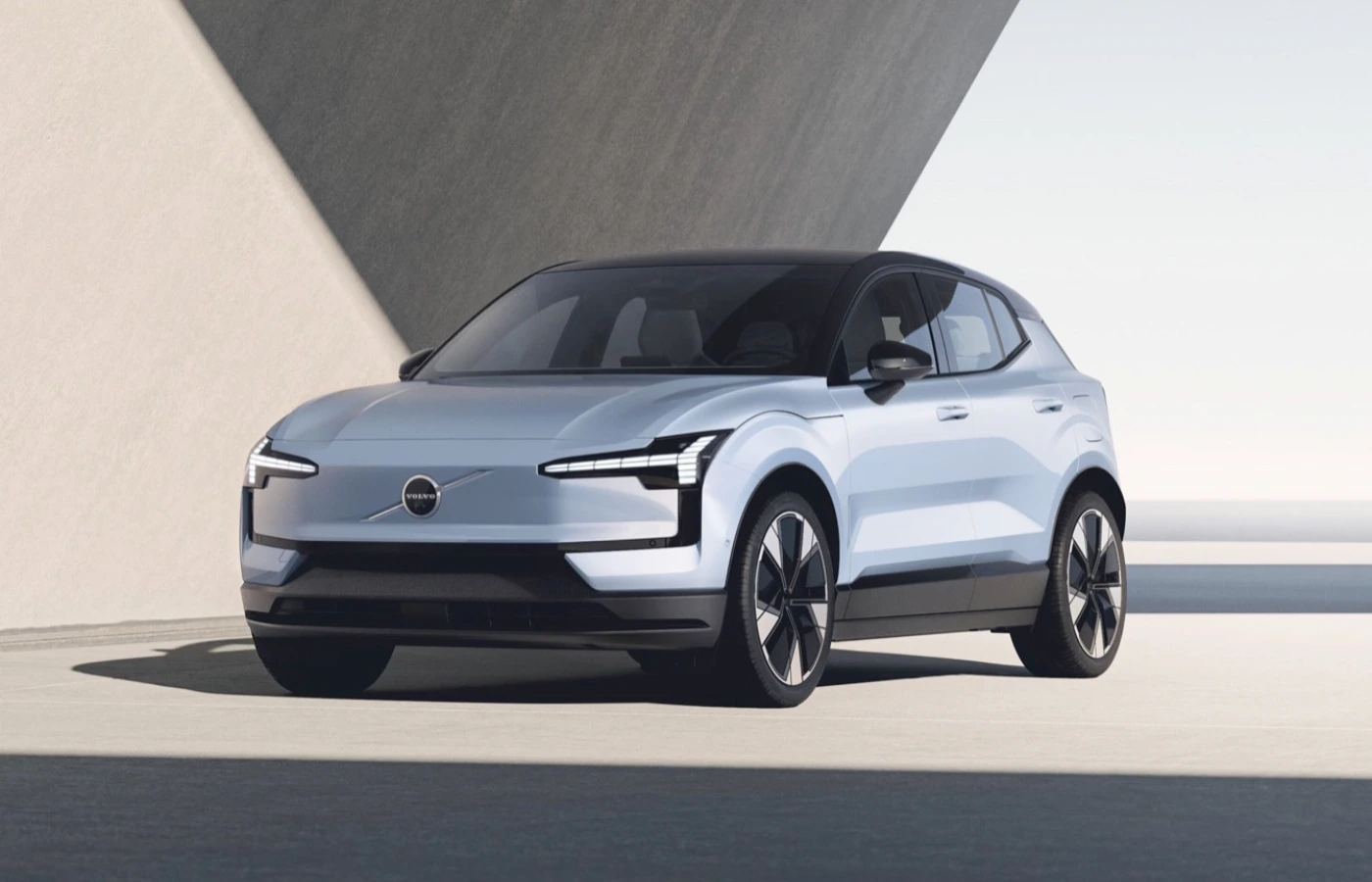 Volvo has officially launched the EX30 electric SUV in India, setting the price at Rs 39.99 Lakh. Featured Image