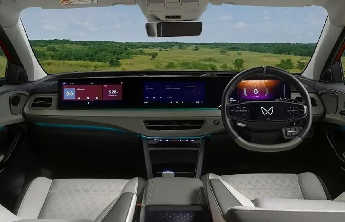 Mahindra XEV 9e vs Tata Harrier EV