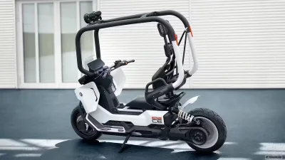 BMW Vision CE Patented in India | Self Balancing Electric Scooter Featured Image