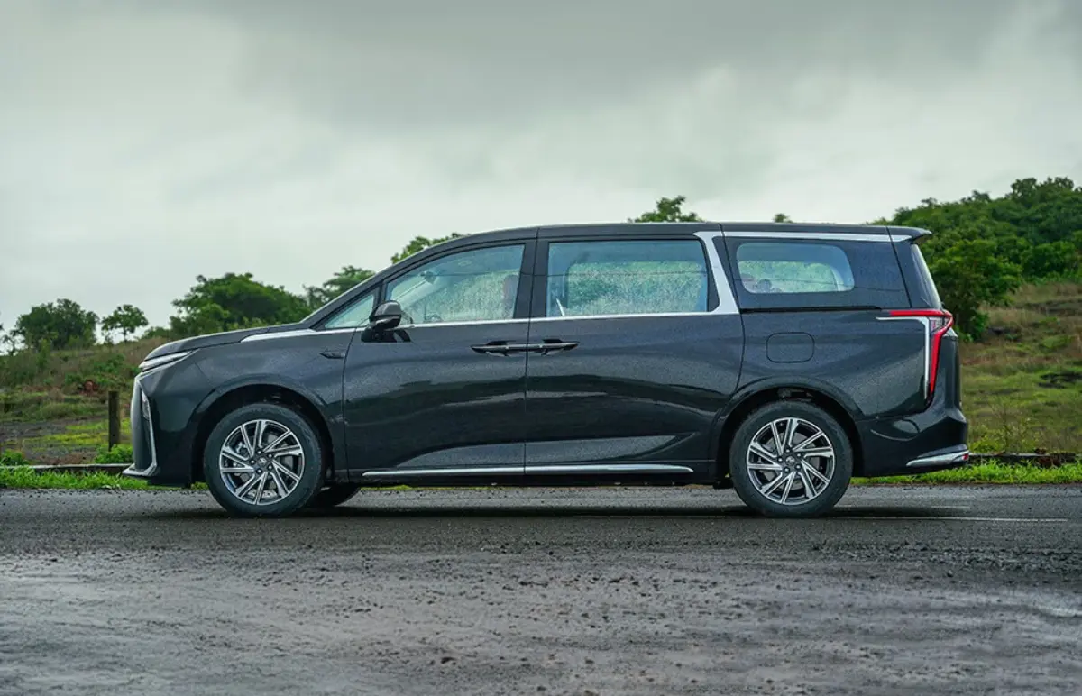 MG M9 Real-World Range