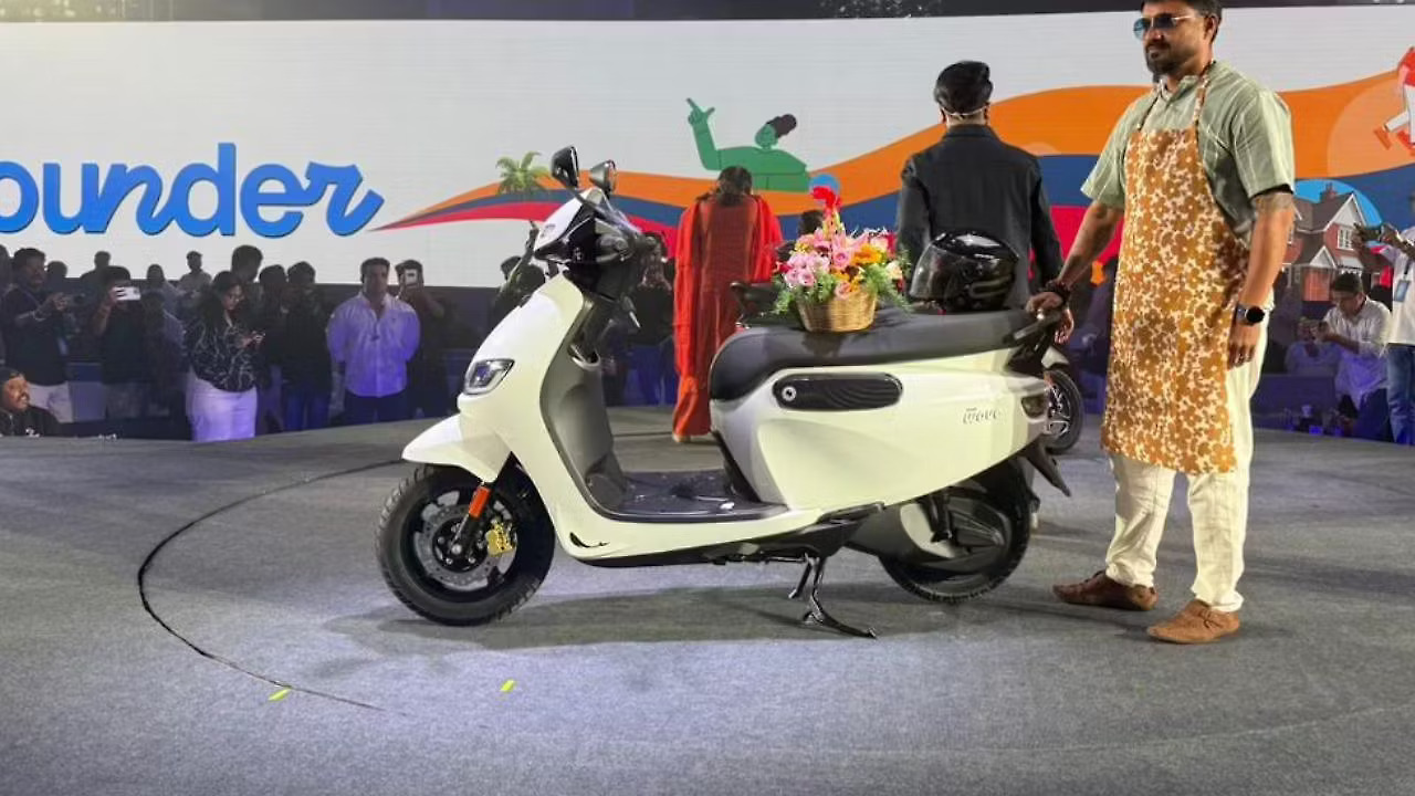 Simple Energy Wave Electric Scooter Launched at Rs 1,09,999 | Specs, Range & Smart Features  Featured Image